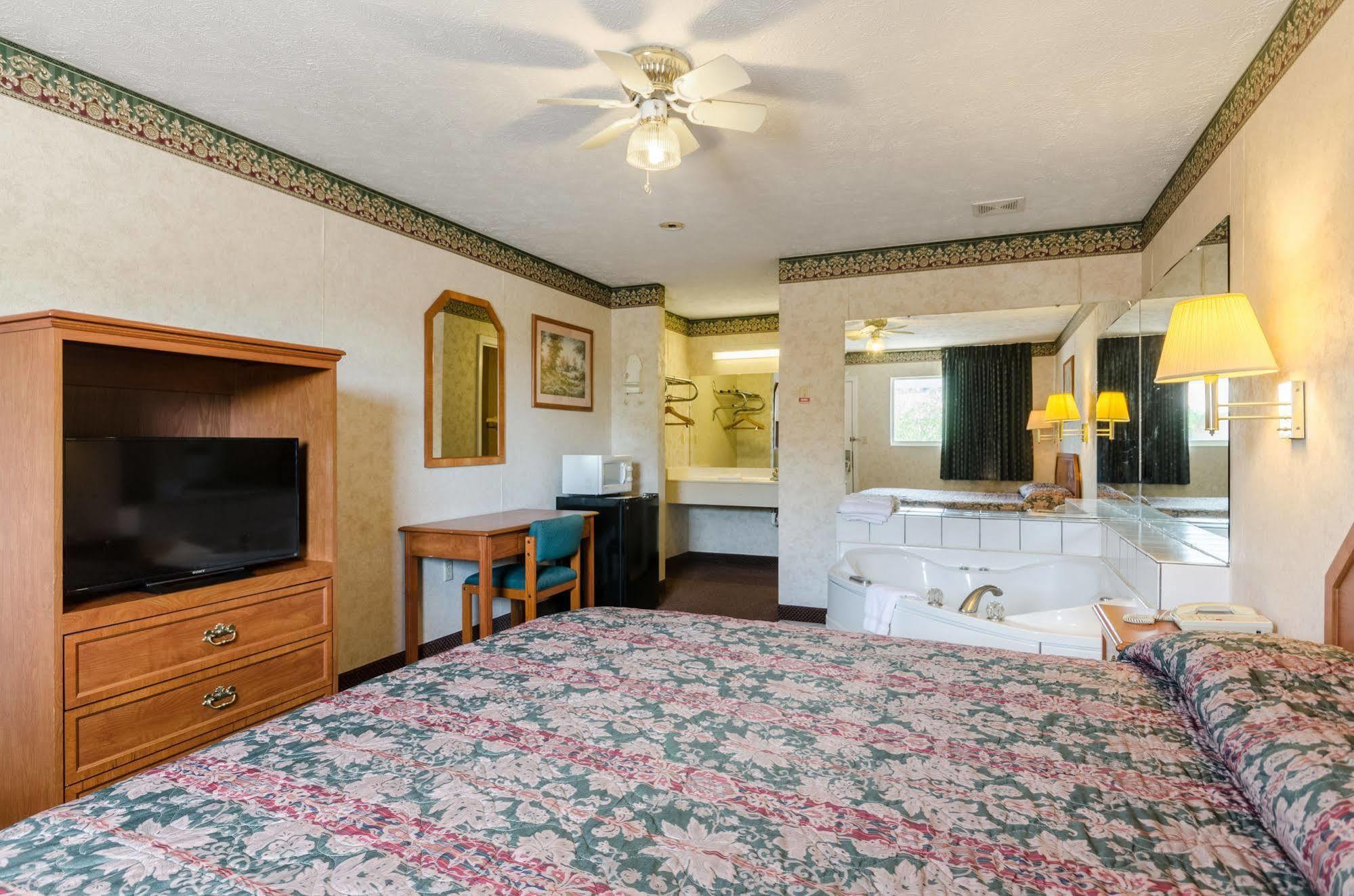 Deerfield Inn Parsons Kültér fotó